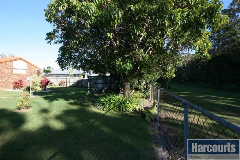 Photo - 77 Lachlan Crescent, Sandstone Point QLD 4511 - Image 15