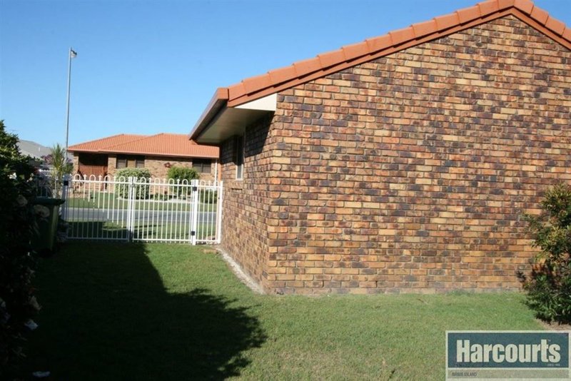 Photo - 77 Lachlan Crescent, Sandstone Point QLD 4511 - Image 18