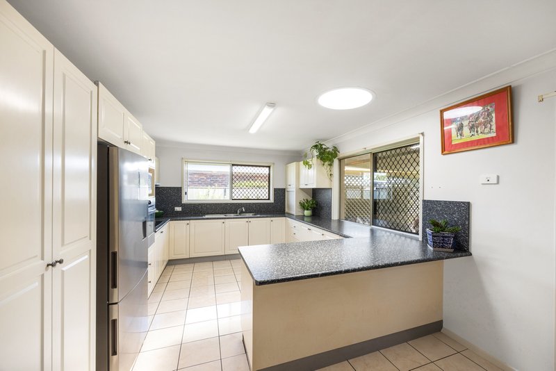 Photo - 77 Lamerough Parade, Golden Beach QLD 4551 - Image 4