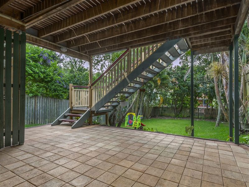 Photo - 77 Lilly Street, Sherwood QLD 4075 - Image 11