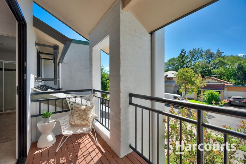 Photo - 77 Lockrose Street, Mitchelton QLD 4053 - Image 10
