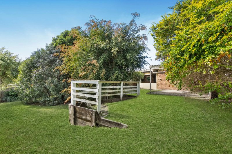 Photo - 77 Macquarie Avenue, Molendinar QLD 4214 - Image 2