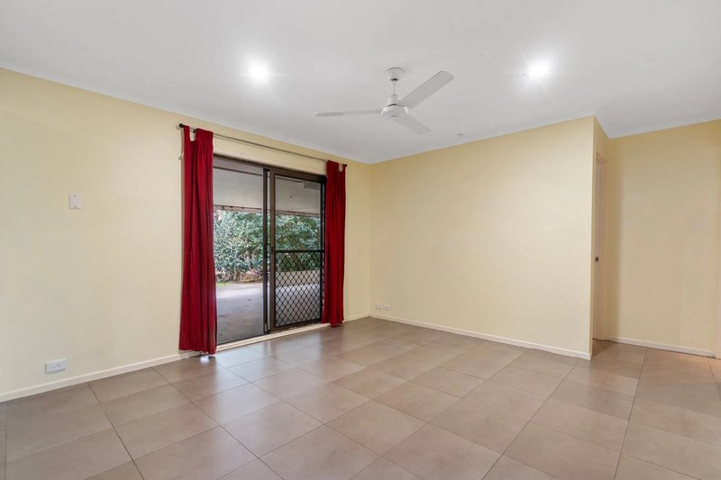 Photo - 77 Macquarie Avenue, Molendinar QLD 4214 - Image 15