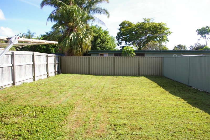 Photo - 77 Maine Terrace, Deception Bay QLD 4508 - Image 8