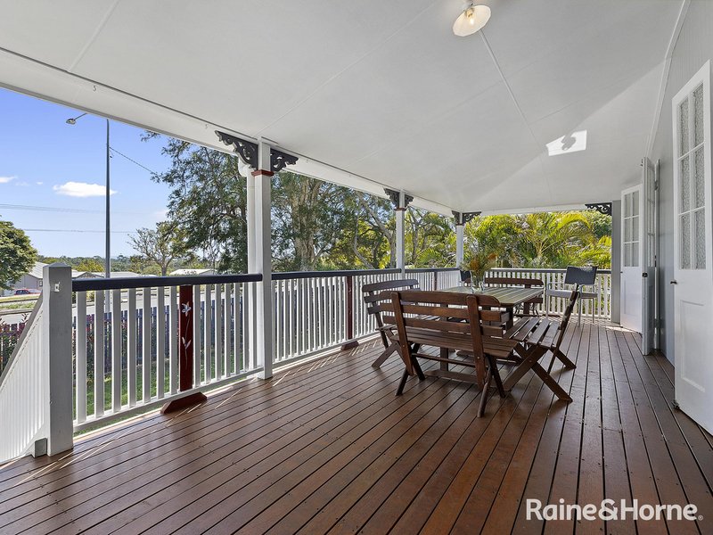 Photo - 77 Maple Street, Cooroy QLD 4563 - Image 4