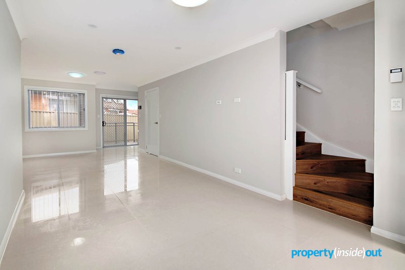 Photo - 7/7 Mildred Street, Wentworthville NSW 2145 - Image 3