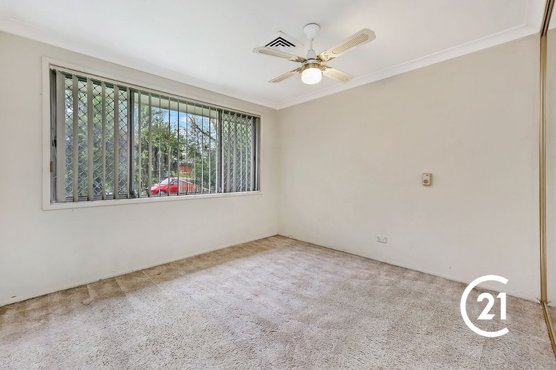 Photo - 77 Mississippi Road, Seven Hills NSW 2147 - Image 6