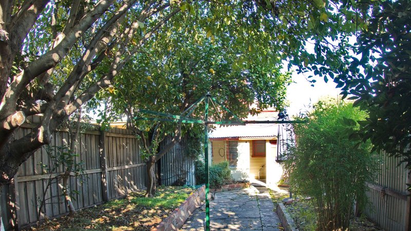 Photo - 77 Mitchell St , Brunswick VIC 3056 - Image 13