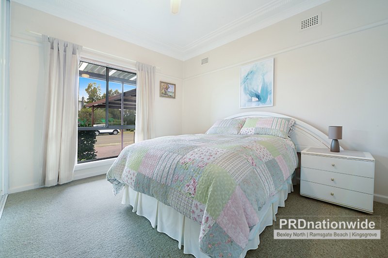 Photo - 77 Monterey Street, Monterey NSW 2217 - Image 4