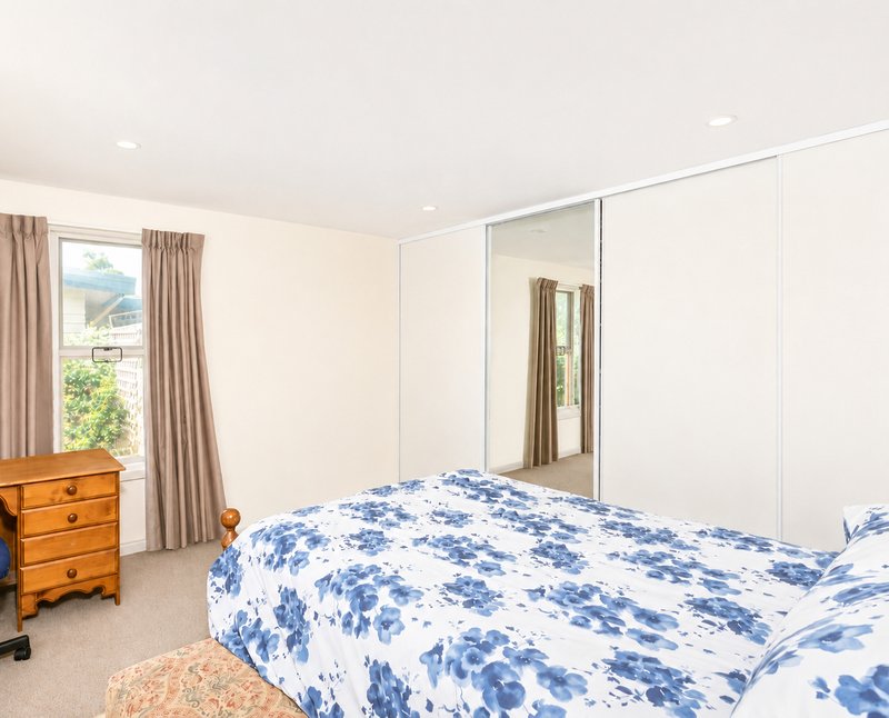 Photo - 77 Montrose Road, Montrose TAS 7010 - Image 6
