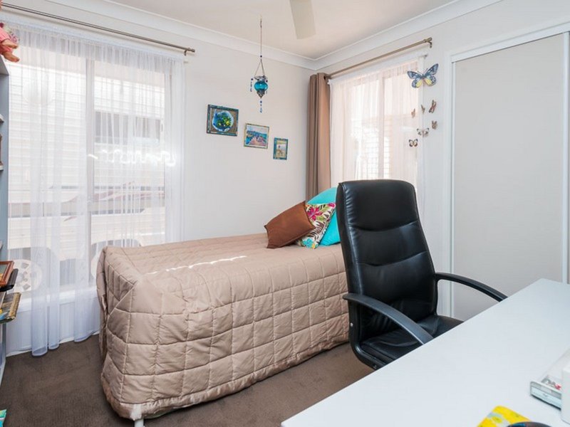 Photo - 77 Numbat Court East , Coombabah QLD 4216 - Image 7