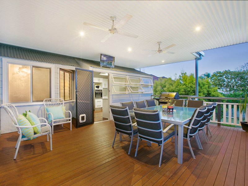 Photo - 77 Orana Street, Carina QLD 4152 - Image 11