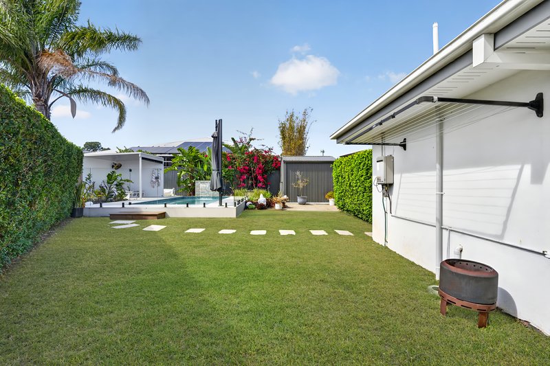 Photo - 77 Oxley Drive, Paradise Point QLD 4216 - Image 19