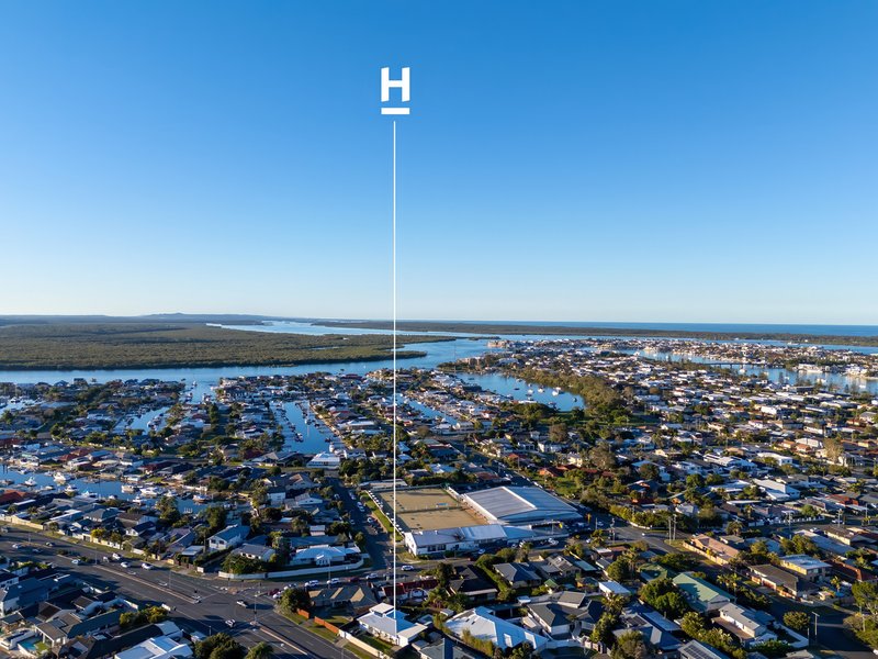 Photo - 77 Oxley Drive, Paradise Point QLD 4216 - Image 23