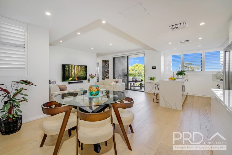 Photo - 7/7 Pittwater Road, Gladesville NSW 2111 - Image 2