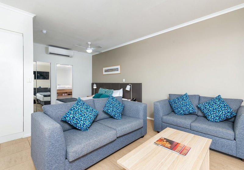 Photo - 77 Portsea/70-76 Davidson Street, Port Douglas QLD 4877 - Image 3