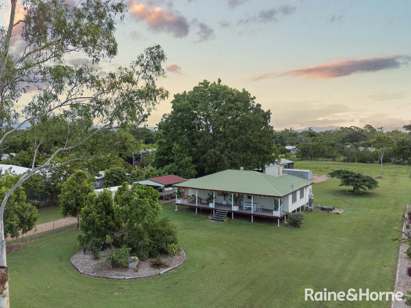 Photo - 77 Rangewood Drive, Rangewood QLD 4817 - Image 3