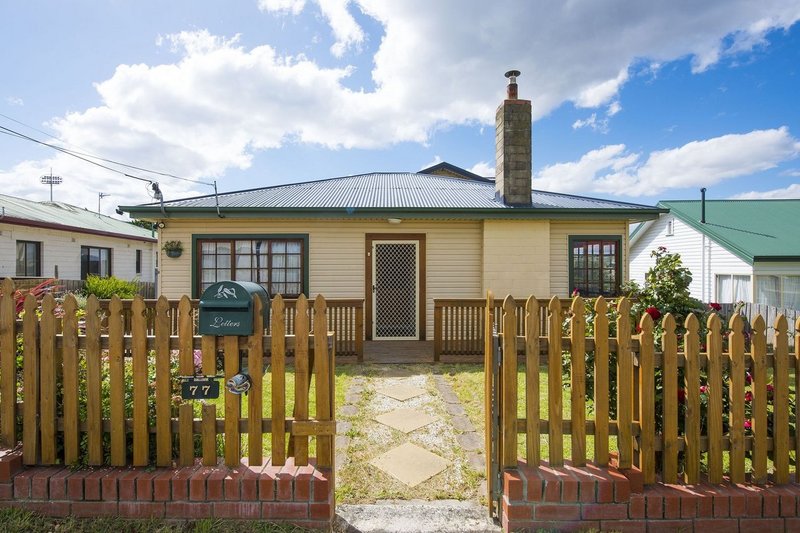 77 Renfrew Circle, Goodwood TAS 7010