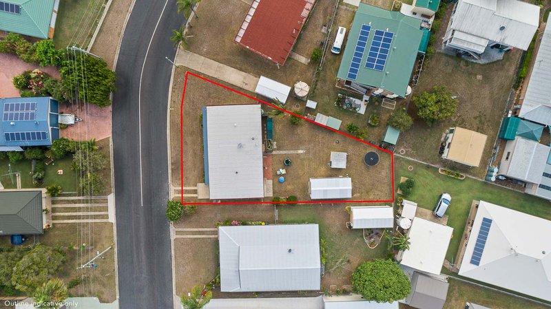 Photo - 77 Riverview Drive, Burrum Heads QLD 4659 - Image 7