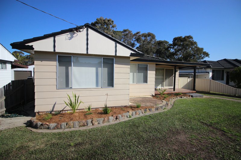 77 Sedgwick Avenue, Edgeworth NSW 2285