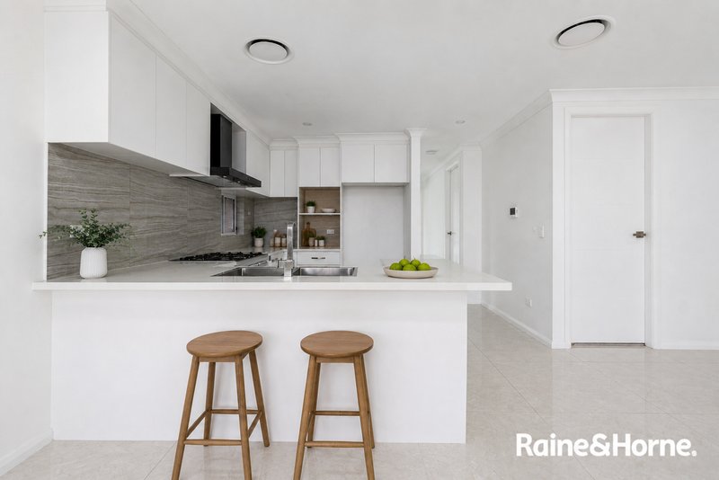 Photo - 77 Seventh Avenue, Austral NSW 2179 - Image 3