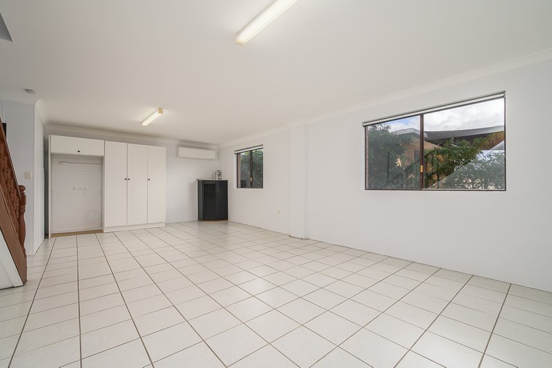 Photo - 77 Shaw Street, New Auckland QLD 4680 - Image 10