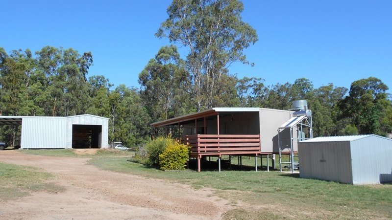 Photo - 77 Simpson Road, Blackbutt QLD 4306 - Image 13