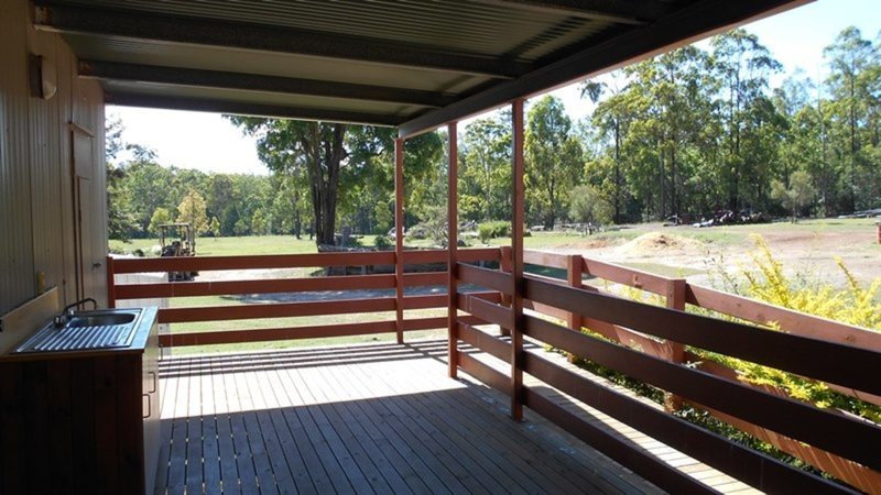 Photo - 77 Simpson Road, Blackbutt QLD 4306 - Image 18