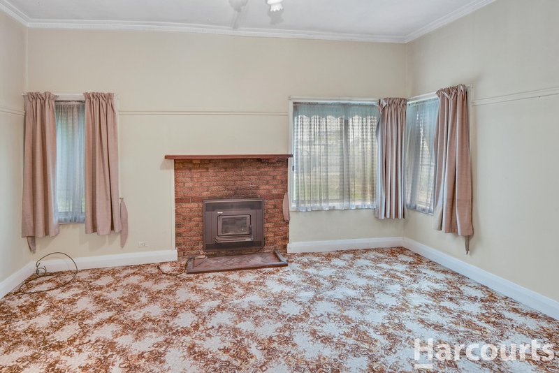 Photo - 77 Stawell Road, Horsham VIC 3400 - Image 3