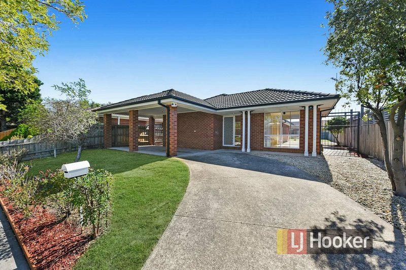 77 Strathaird Drive, Narre Warren South VIC 3805