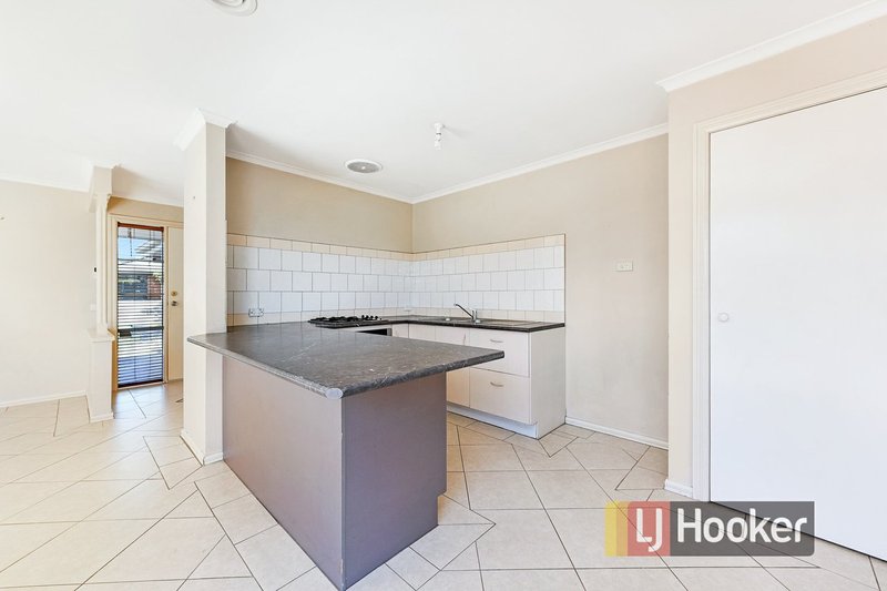 Photo - 77 Strathaird Drive, Narre Warren South VIC 3805 - Image 2