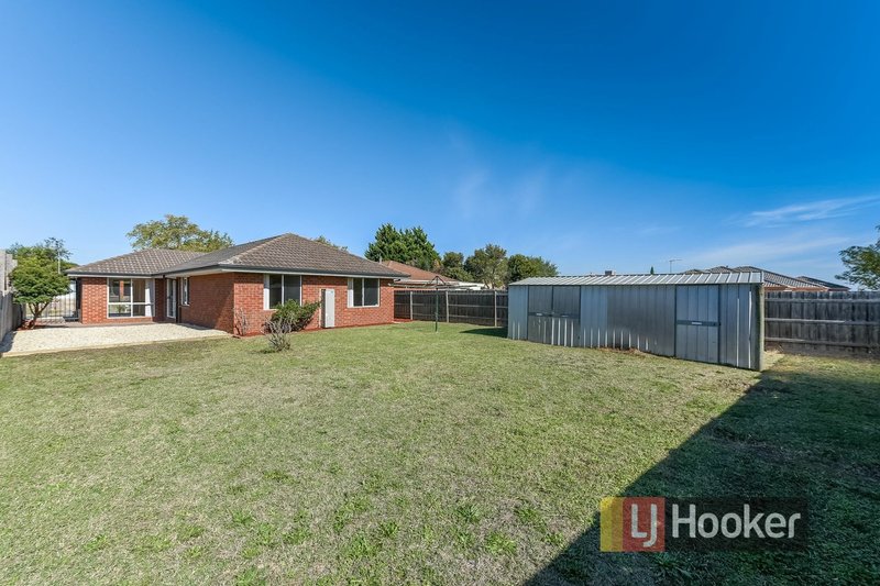 Photo - 77 Strathaird Drive, Narre Warren South VIC 3805 - Image 12