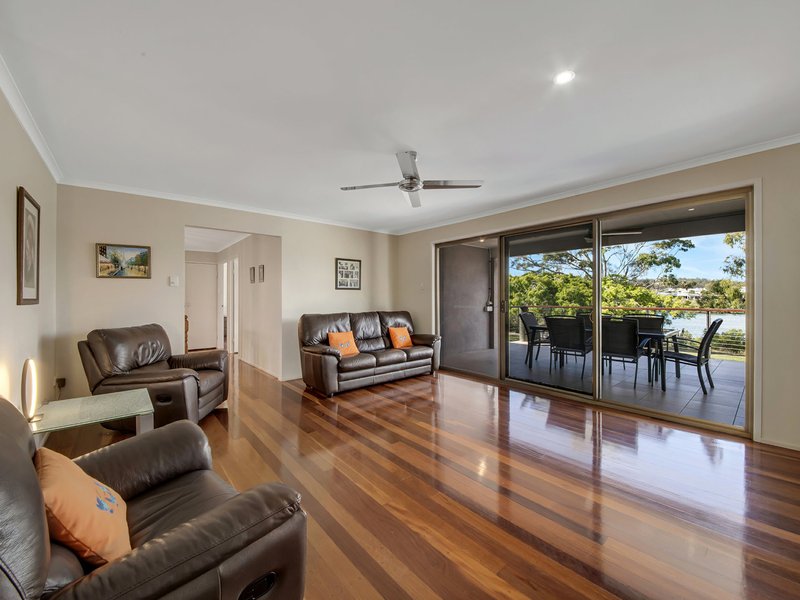 Photo - 77 Tarcoola Drive, Boyne Island QLD 4680 - Image 5