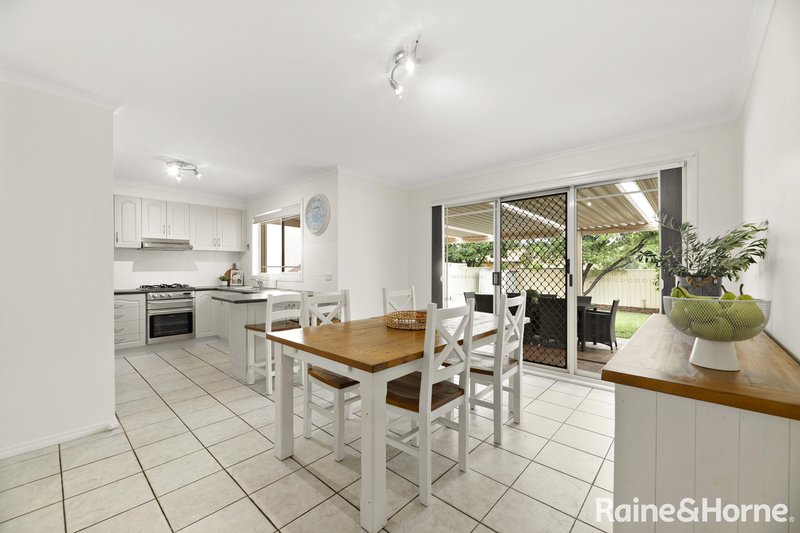 Photo - 77 Tenison-Woods Circuit, Bonython ACT 2905 - Image 6