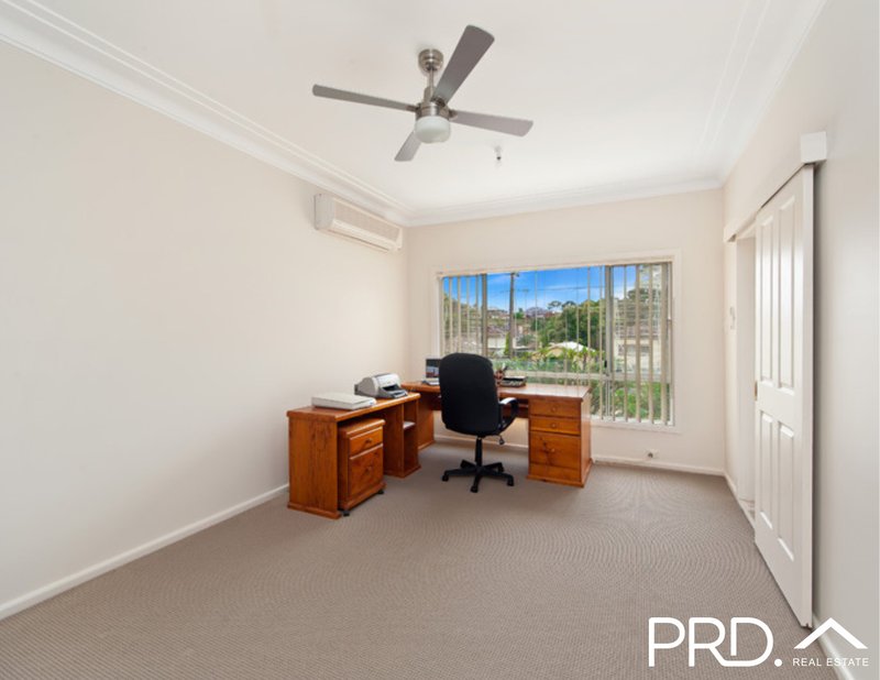 Photo - 77 Thomas Street, Picnic Point NSW 2213 - Image 2