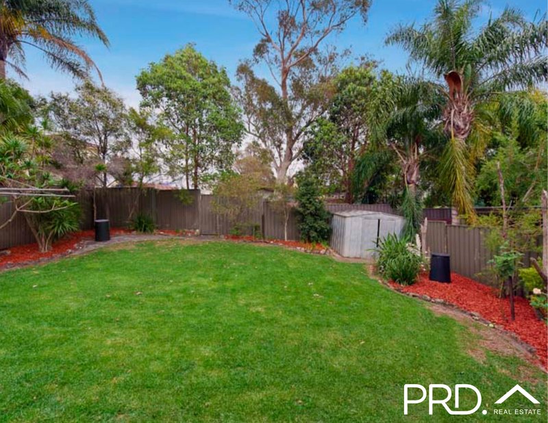 Photo - 77 Thomas Street, Picnic Point NSW 2213 - Image 9