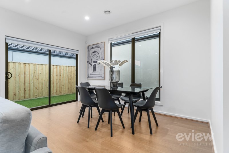 Photo - 77 Tulsi Avenue, Werribee VIC 3030 - Image 8