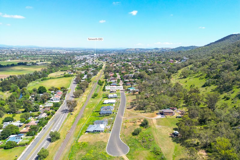 77 Valley Drive, Tamworth NSW 2340