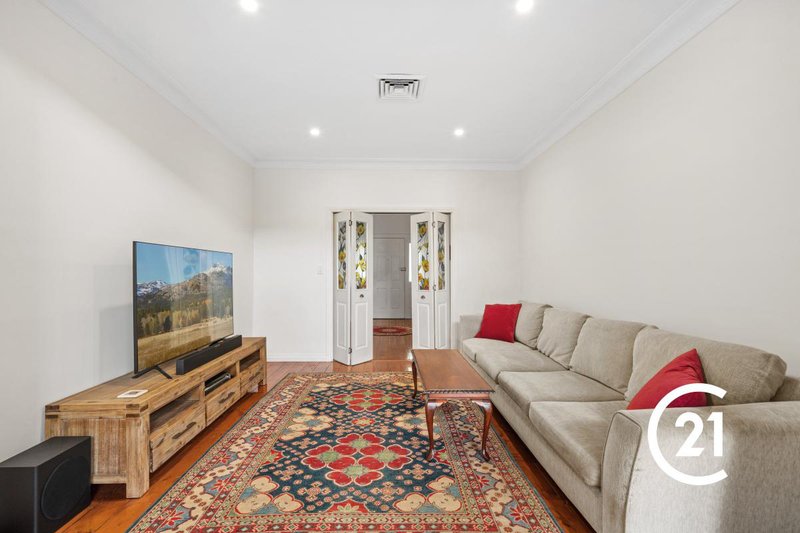 Photo - 77 Vega Street, Revesby NSW 2212 - Image 5