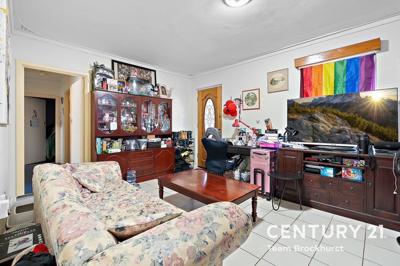 Photo - 77 Victoria Parade, Midvale WA 6056 - Image 3