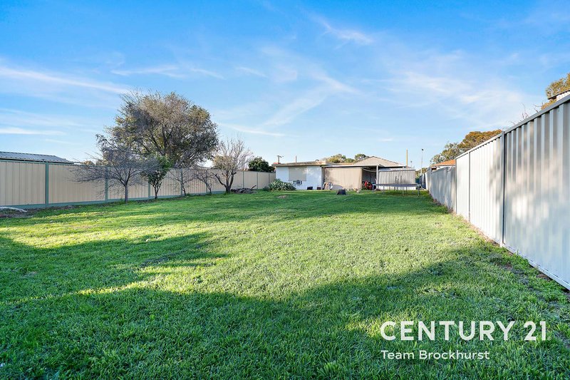 Photo - 77 Victoria Parade, Midvale WA 6056 - Image 4