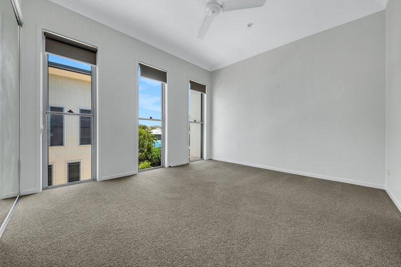 Photo - 7/7 View Street, West Gladstone QLD 4680 - Image 6