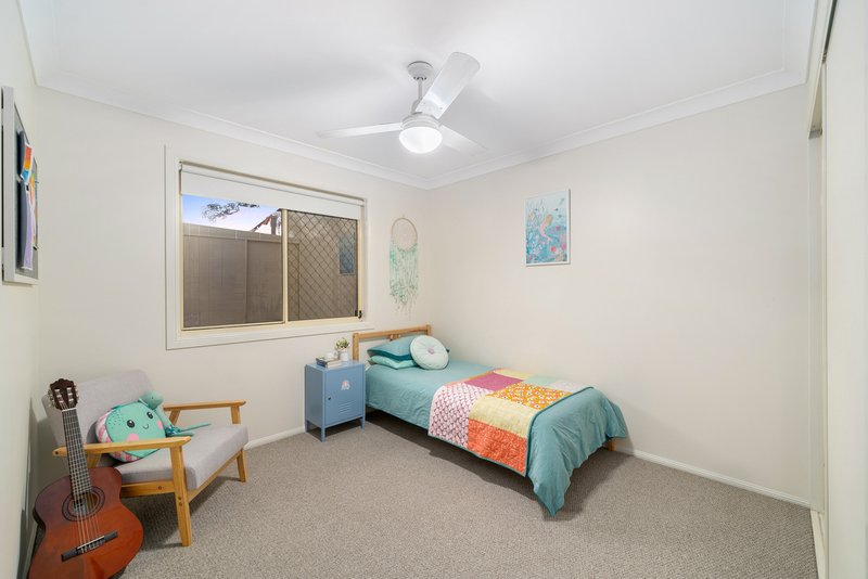 Photo - 77 Warrego Crescent, Murrumba Downs QLD 4503 - Image 13