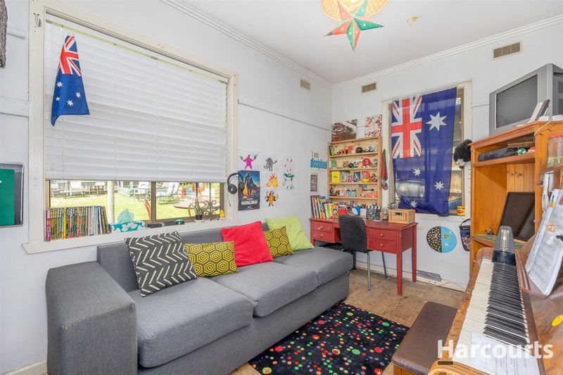 Photo - 77 Wirraway Street, Moe VIC 3825 - Image 6