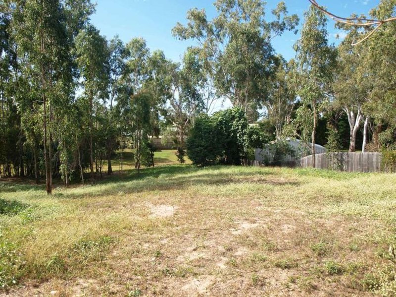 77 Woodwark Drive, Bushland Beach QLD 4818