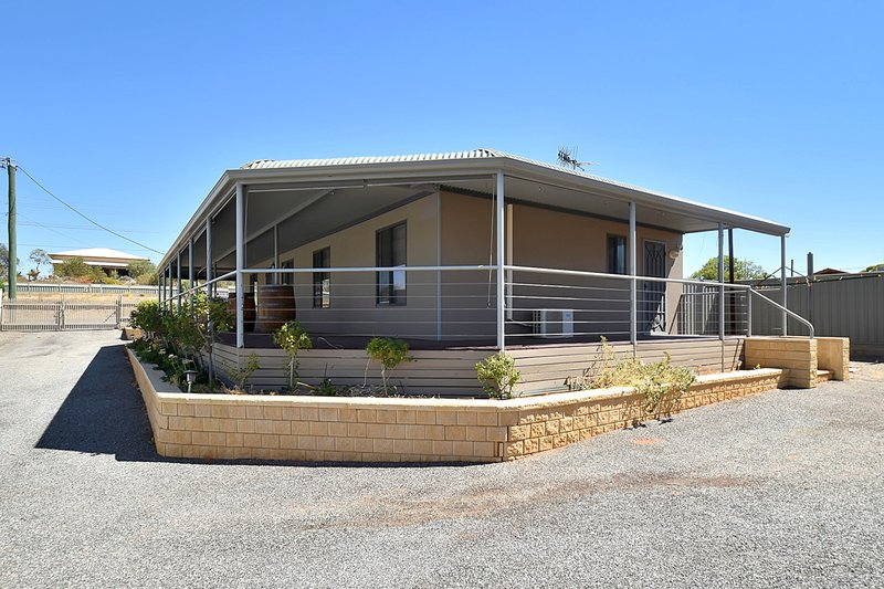 Photo - 77 Wyman Street, Broken Hill NSW 2880 - Image 16