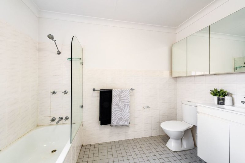 Photo - 77 Young Street, Annandale NSW 2038 - Image 6