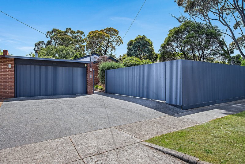 Photo - 771 Ferntree Gully Road, Wheelers Hill VIC 3150 - Image 9