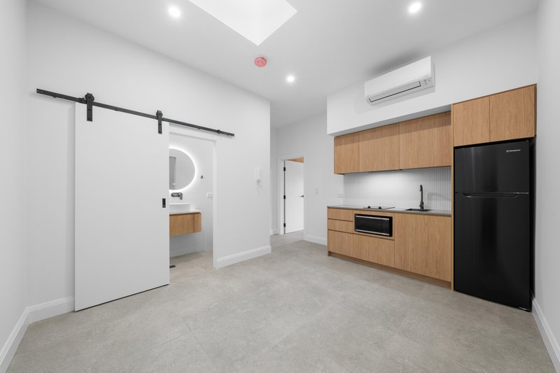 Photo - 7/72-74 Kingston Road, Camperdown NSW 2050 - Image 4