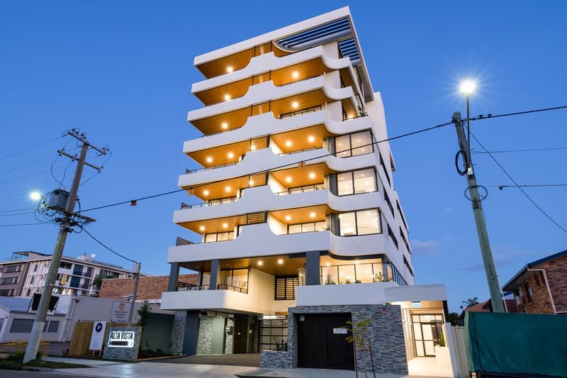 Photo - 7/72 Bride Street, Wynnum QLD 4178 - Image 2